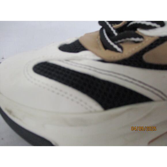 USED Steve Madden Women's Possession Chunky Lace-up Sneakers ,Black/Tan-Size 8 - Picture 6 of 16